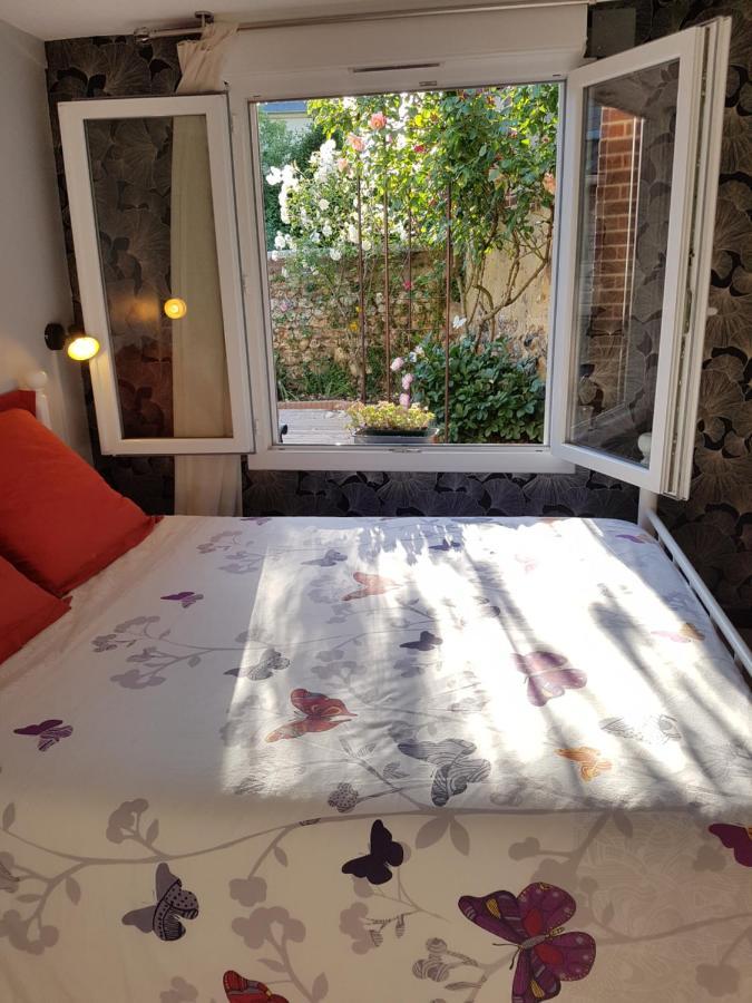 Apartament La Tourterelle La Rivière-Saint-Sauveur Zewnętrze zdjęcie